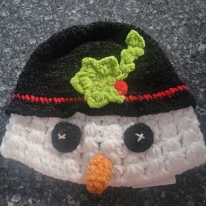 NWT Hand Crocheted Snow Woman Hat For Infant
